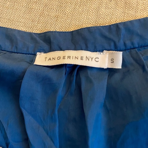 Beautiful Tangerine Embroidered Top - Picture 4 of 13